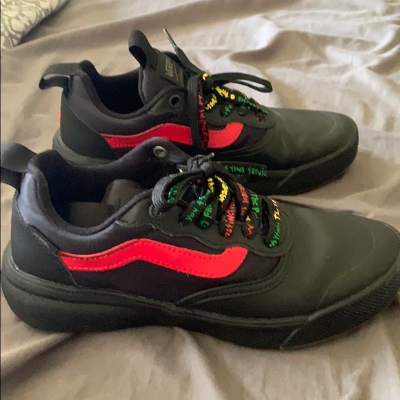 A Tribe Called Quest Vans Runners (pop up shop) - Picture 3 of 4